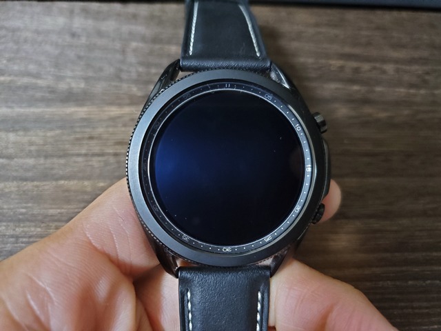 【Galaxy Watch 3 レビュー】スペックや機能は確実に進化。旧モデルとの違いも解説。 | ガジェ活
