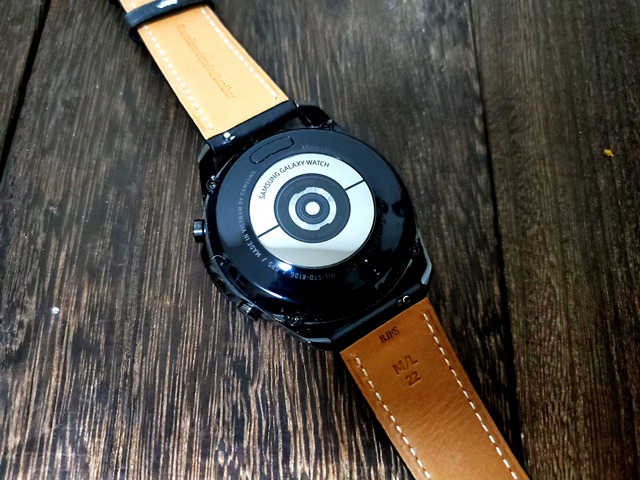 Galaxy Watch 3 レビュー】スペックや機能は確実に進化。旧モデルとの 